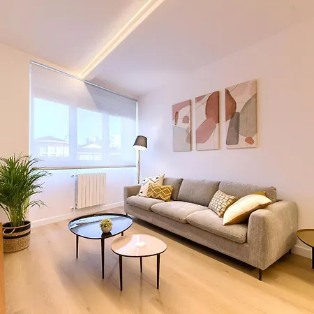 Estilo Y Comodidad Junto Al Hospital Y Bus Bilbao