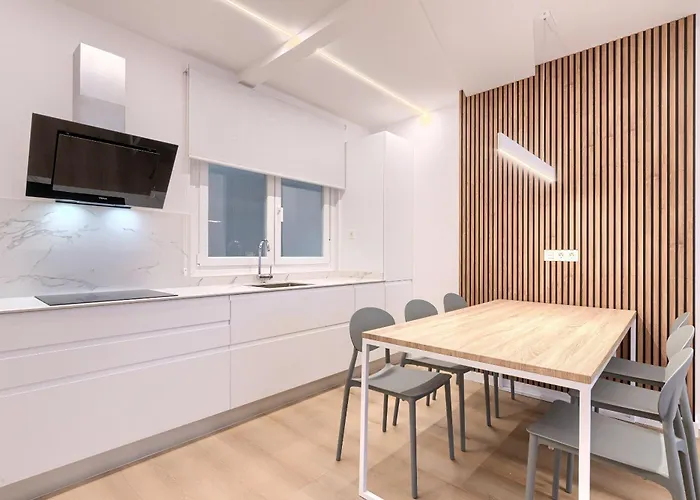 Estilo Y Comodidad Junto Al Hospital Y Bus Apartamento