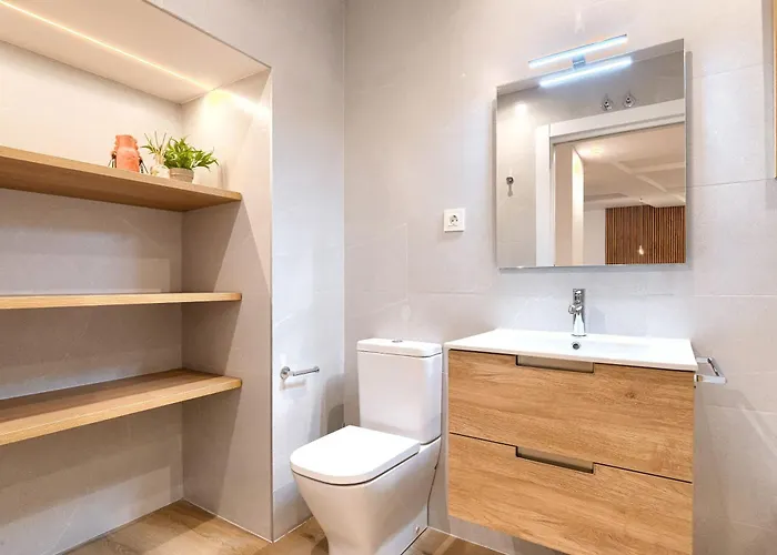 Estilo Y Comodidad Junto Al Hospital Y Bus Apartamento