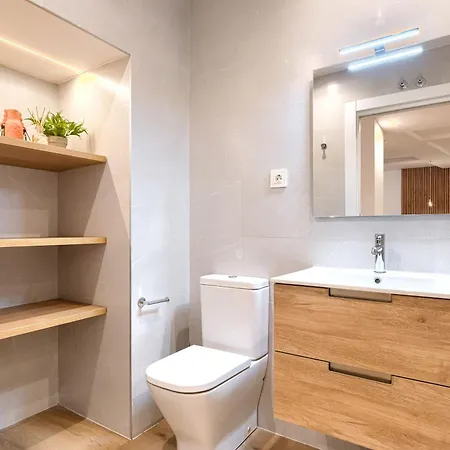 Estilo Y Comodidad Junto Al Hospital Y Bus Апартаменты